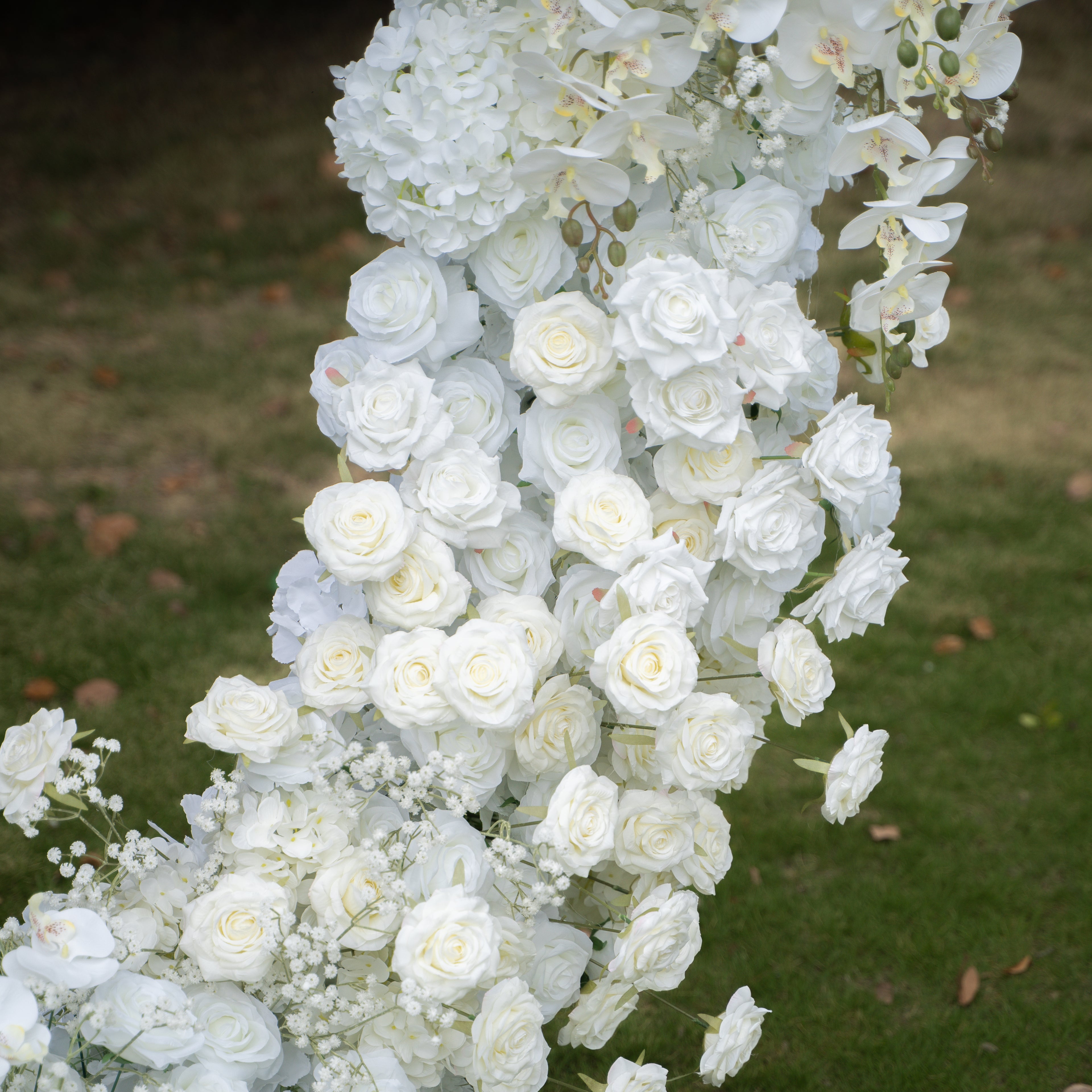 Cirrus: Wedding Party Background Floral Arch Decoration