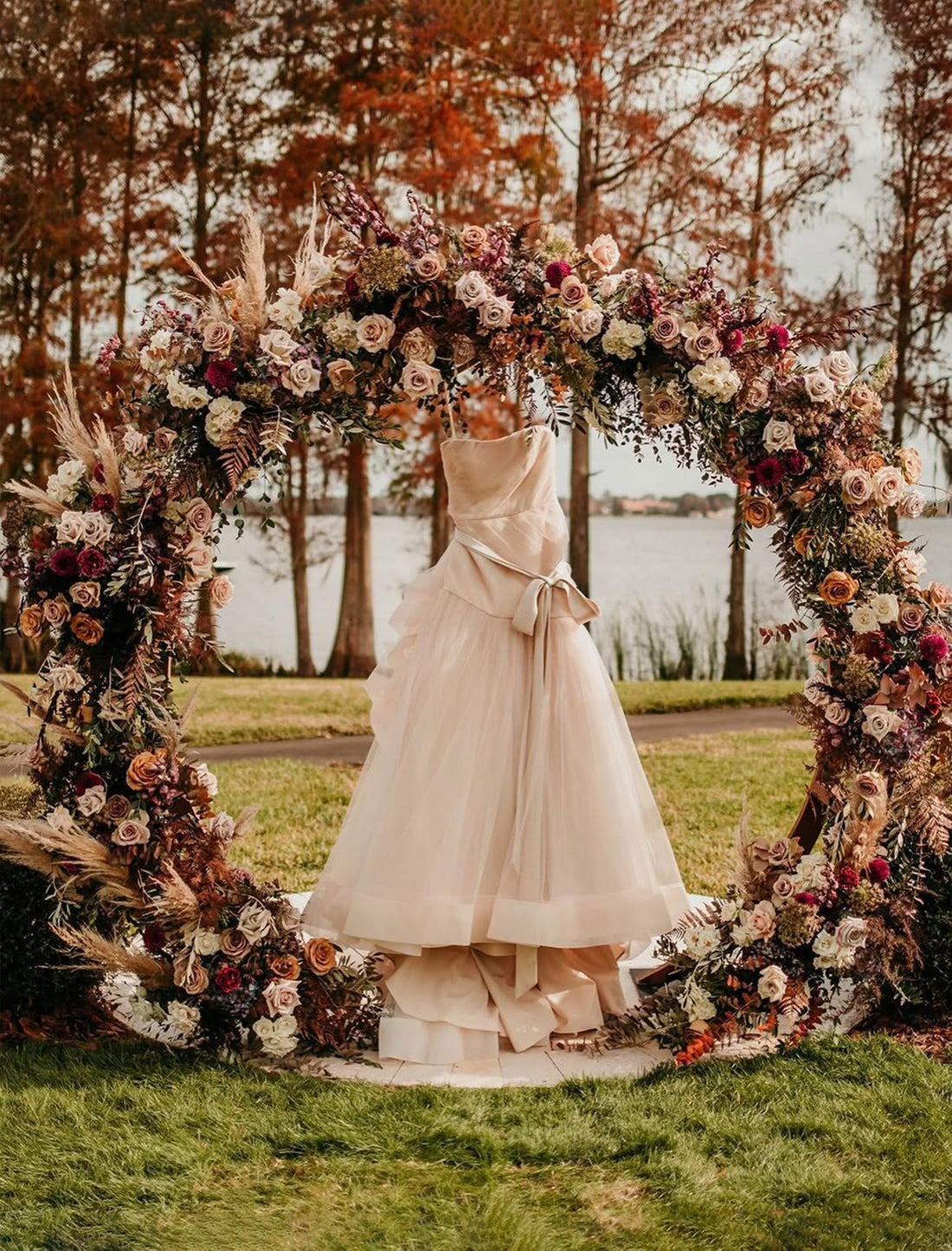 Custom Floral Arch – Style 021：2025 New Wedding Party Background Floral Arch Decoration  Including Frame