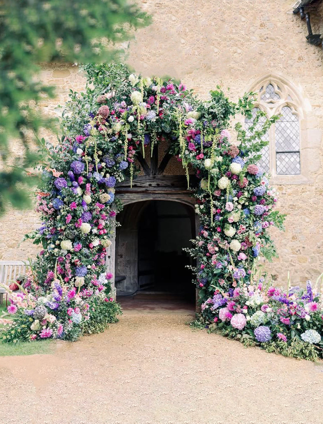Custom Floral Arch – Style 022：2025 New Wedding Party Background Floral Arch Decoration + 2 Silk flower ground runners  Including Frame