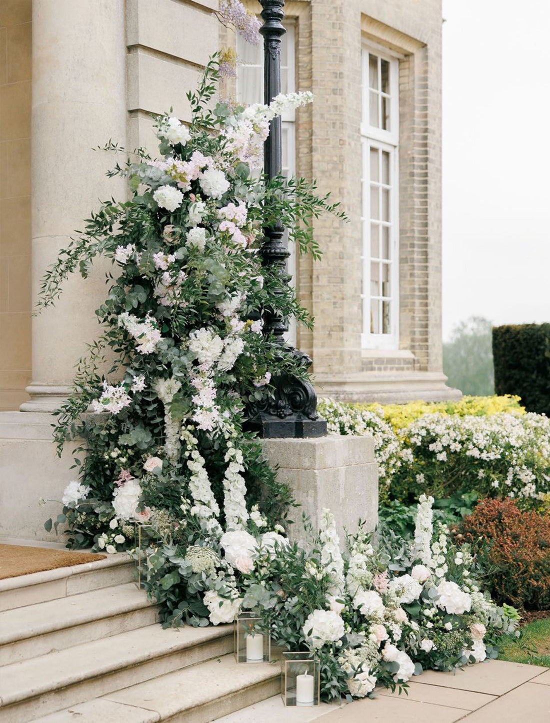 Custom Floral Arch – Style 009：2025 New Wedding Party Background Floral Arch Decoration + 2 Silk flower ground runners  Including Frame
