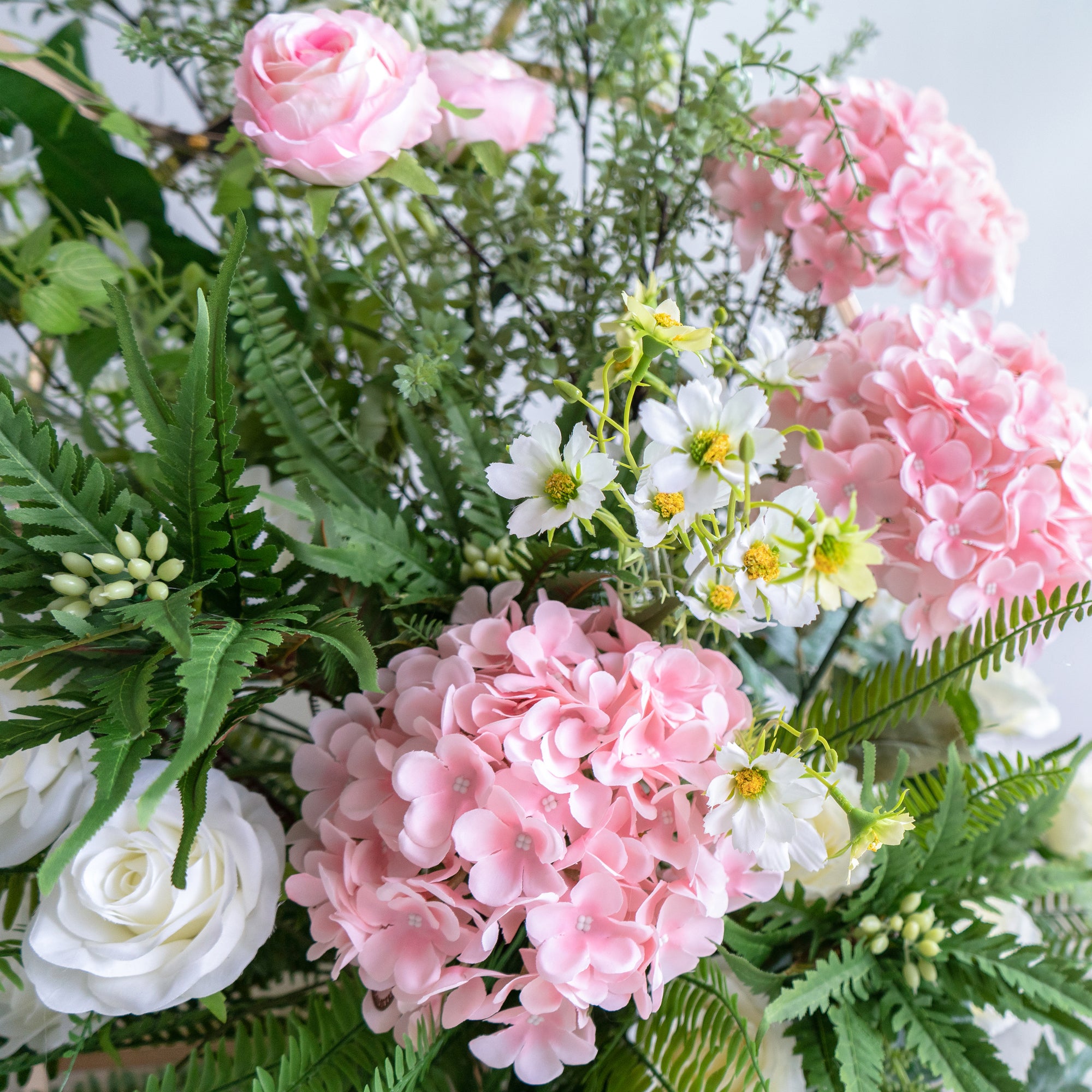 Daphne：Wedding Party Background Floral Arch Decoration (Including Frame)