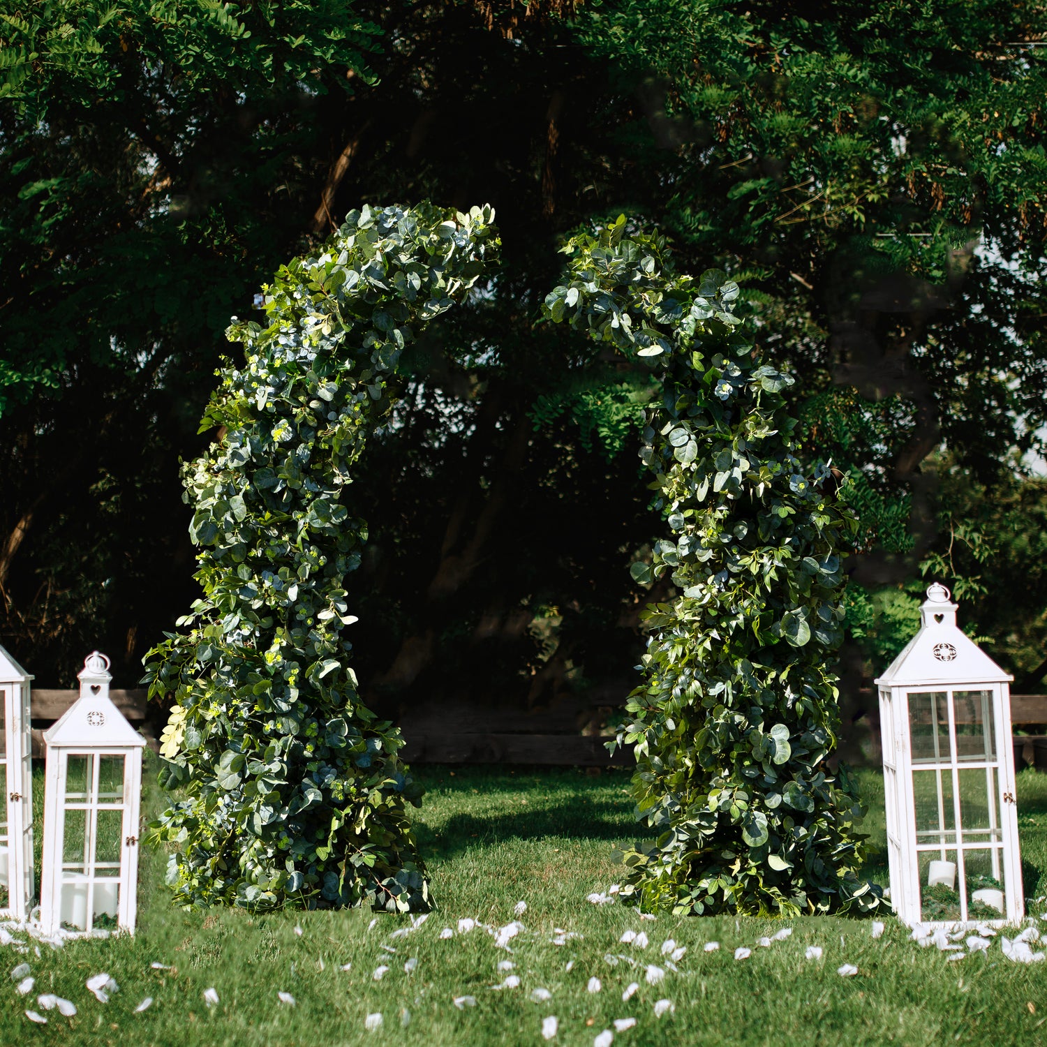 Nest：Wedding Party Background Floral Arch Decoration  Including Frame